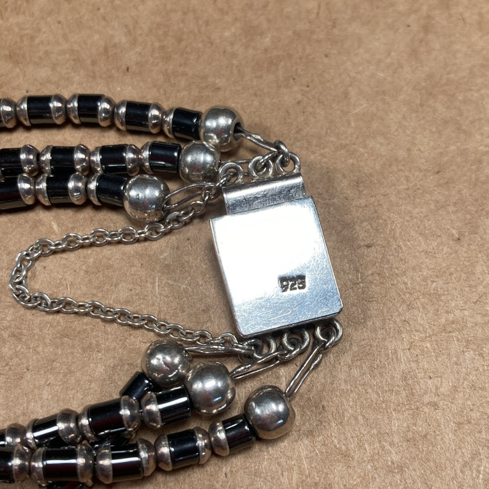 Womens 3 Stranded Bracelet Hematite Beads Sterling Silver - Picture 4 of 5